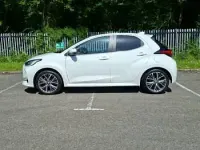 Used Toyota Yaris 116 HP (85 kW) 2023 White Hatchback