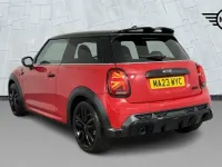 Used Mini Cooper Hatch 134 HP (98 kW) 2023 Red Hatchback