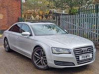 Usado Audi A8 Advanced 350 HP (257 kW) 2011 Prateado Sedan