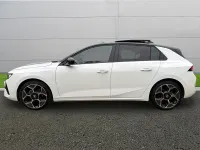 Used Vauxhall Astra Ultimate 130 HP (95 kW) 2025 White Hatchback