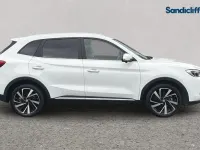 Used MG ZS Trophy 196 HP (144 kW) 2024 Solid  arctic white SUV
