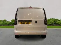 Usado VW Caddy Pro 102 HP (75 kW) 2025 Branco Monovolume