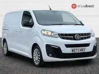 Usado Vauxhall Vivaro S 120 HP (88 kW) 2024 Branco Monovolume