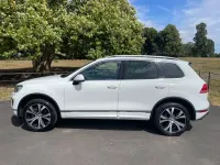 Used VW Touareg R-line 2016 White SUV