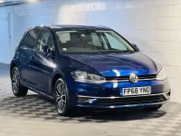 Used VW Golf VII SE 115 HP (84 kW) 2019 Blue Hatchback