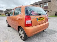Used Kia Picanto LX 2005 Orange Hatchback