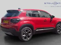 Used Jeep Avenger EV Summit 113 kW (154 HP) 2024 Red SUV