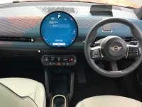 Used Mini Aceman 133 kW (181 HP) 2025 Red SUV