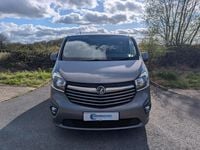 Second-hand Vauxhall Vivaro 120 CP (88 kW) 2017 Gri