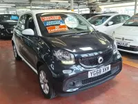 Used Smart ForFour Passion 71 HP (52 kW) 2018 White Hatchback