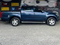 Used Isuzu Pick up 161 HP (118 kW) 2015 Blue Pickup