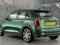 Used Mini Cooper Exclusive 136 HP (100 kW) 2023 Green Hatchback