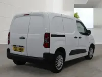 Used Toyota Proace 100 HP (73 kW) 2023 White MPV