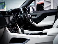 Used Jaguar F-Pace Supercharged 550 HP (404 kW) 2020 Black SUV