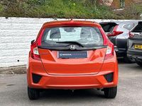 Used Honda Jazz SE 102 HP (75 kW) 2016 Orange Hatchback