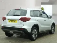 Usado Suzuki Vitara SZ-T 112 CV (82 kW) 2019 Plateado SUV