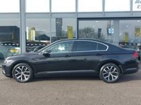 used VW Passat 2.0 TDI EVO SCR SEL 4dr DSG