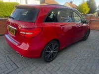 Used Mercedes B200 2013 Red MPV