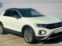 Usado VW T-Roc Style 150 HP (110 kW) 2023 Branco SUV
