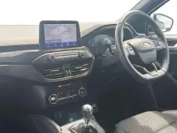 Used Ford Focus ST-Line X 155 HP (114 kW) 2020 White Hatchback