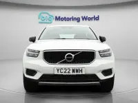 Used Volvo XC40 Momentum 163 HP (119 kW) 2022 White SUV