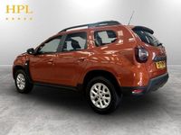 Used Dacia Duster Comfort 90 HP (66 kW) 2021 Orange SUV
