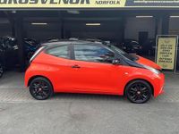 Gebraucht Toyota Aygo X-cite 69 PS (50 kW) 2015 Orange Kleinwagen