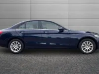 Used Mercedes C220 SE 170 HP (125 kW) 2017 Blue Sedan