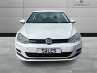 Begagnad VW Golf VII S 110 HK (80 kW) 2014 Vit Halvkombi