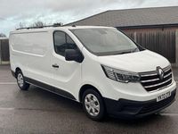 Begagnad Renault Trafic Business 2022 Vit Minibuss