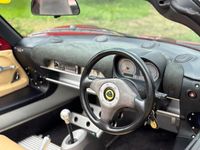 Used Lotus Elise 192 HP (141 kW) 2002 Red Cabriolet