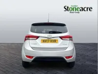 Used Hyundai ix20 Premium 88 HP (64 kW) 2017 Silver Hatchback