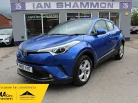 Used Toyota C-HR 113 HP (83 kW) 2017 Blue SUV