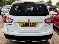 Used Suzuki SX4 SZ-T 120 HP (88 kW) 2016 White SUV