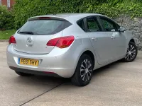 Used Vauxhall Astra 2011 Silver Hatchback
