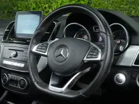Käytetty Mercedes GLE250 AMG line 2017 Musta Farmari