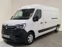 Used Renault Master Business 135 HP (99 kW) 2023 White MPV