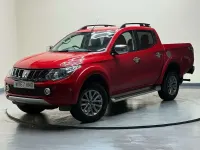 Used Mitsubishi L200 2017 Red Pickup