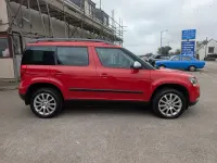 Used Skoda Yeti SE 140 HP (102 kW) 2015 Red SUV