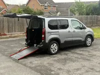 Second-hand Peugeot Rifter Allure 2025 Gri Monovolum