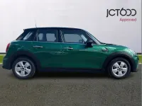 Used Mini Cooper Classic 134 HP (98 kW) 2023 Green Hatchback