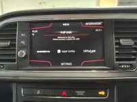 Used Seat Leon SE Dynamic 110 HP (80 kW) 2017 White Hatchback