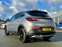 Used Vauxhall Grandland X Sport 118 HP (86 kW) 2018 Grey SUV