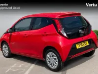 Used Toyota Aygo X-play 72 HP (52 kW) 2018 Red Hatchback