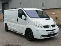 Used Renault Trafic 115 HP (84 kW) 2010 White MPV