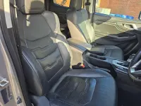 Second-hand Isuzu D-Max 163 CP (119 kW) 2023 Argintiu Pickup