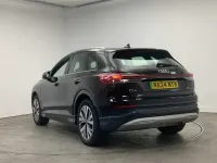 Usado Audi Q4 e-tron Sport 206 kW (281 HP) 2024 Preto SUV