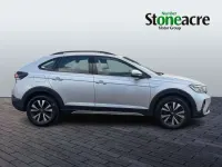 Usado VW Taigo Life 110 CV (80 kW) 2023 Plateado SUV