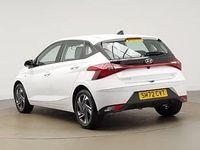 Used Hyundai i20 SE 100 HP (73 kW) 2022 White Hatchback
