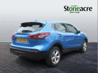 Used Nissan Qashqai Acenta Premium 115 HP (84 kW) 2019 Blue SUV